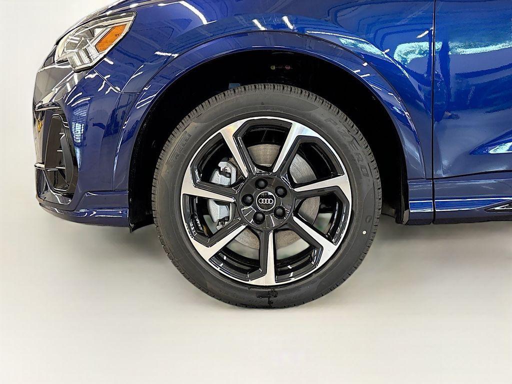 new 2025 Audi Q3 car, priced at $48,010