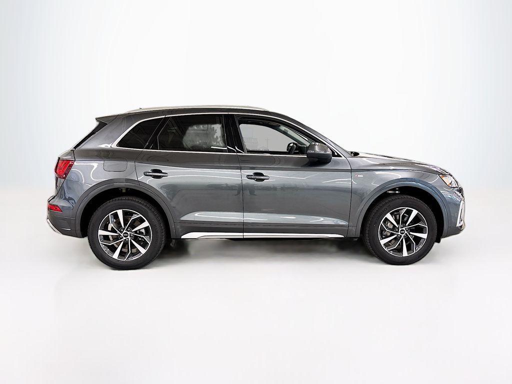 new 2025 Audi Q5 car, priced at $55,790