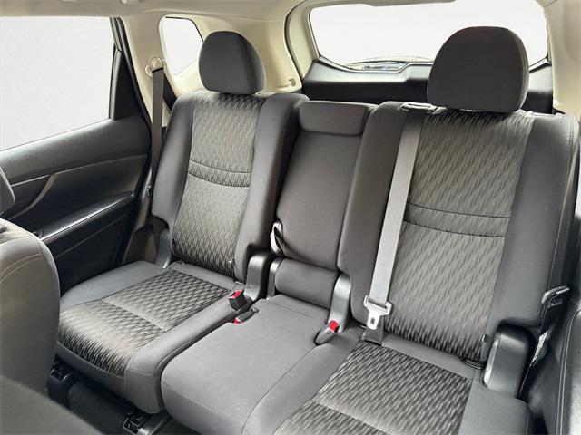 used 2020 Nissan Rogue car, priced at $18,875
