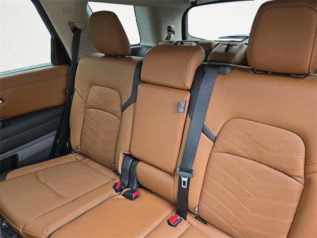 new 2025 Nissan Pathfinder car, priced at $54,655