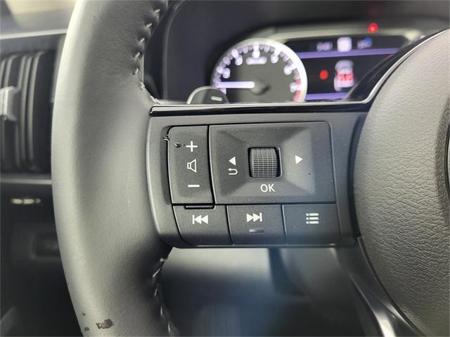 new 2025 Nissan Pathfinder car, priced at $50,300