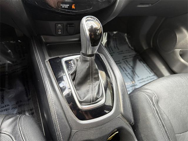 used 2017 Nissan Rogue car, priced at $15,887