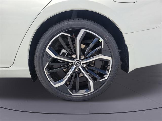 new 2025 Nissan Altima car, priced at $34,740