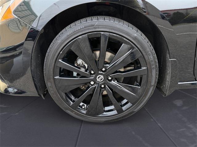 used 2022 Nissan Altima car, priced at $25,996