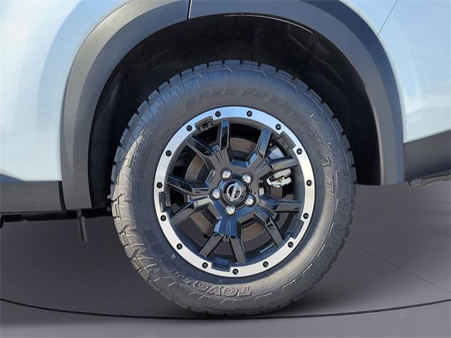 new 2025 Nissan Pathfinder car, priced at $47,620