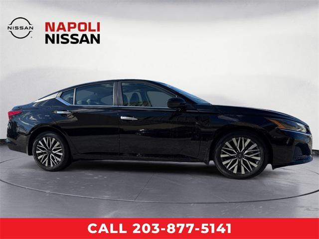 used 2023 Nissan Altima car, priced at $21,387