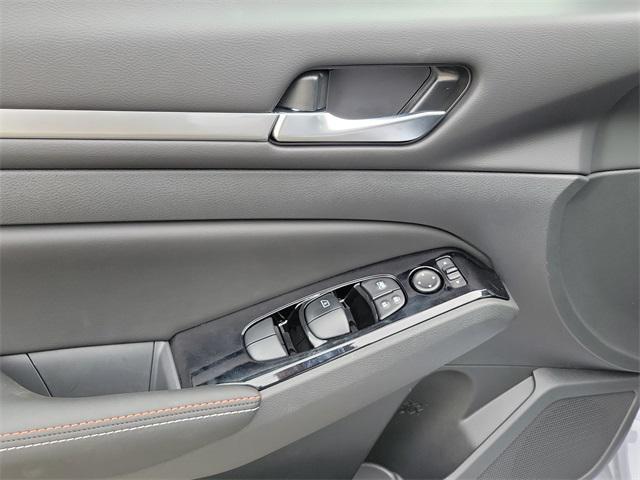 new 2025 Nissan Altima car, priced at $36,185
