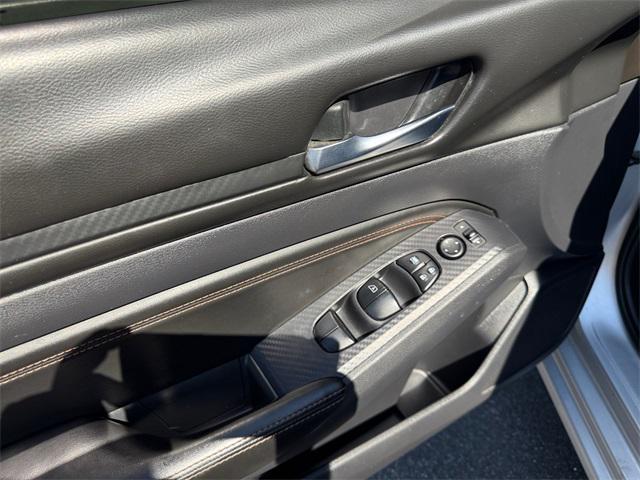 used 2019 Nissan Altima car, priced at $13,999