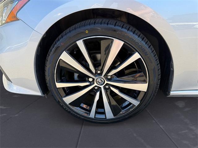 used 2019 Nissan Altima car, priced at $13,999