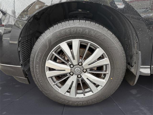 used 2020 Nissan Pathfinder car, priced at $18,595