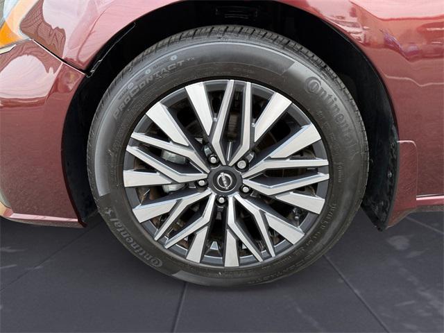 used 2023 Nissan Altima car, priced at $23,998
