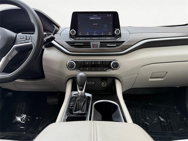 used 2023 Nissan Altima car, priced at $23,998