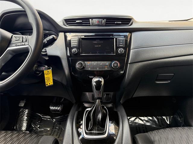 used 2020 Nissan Rogue car, priced at $18,798