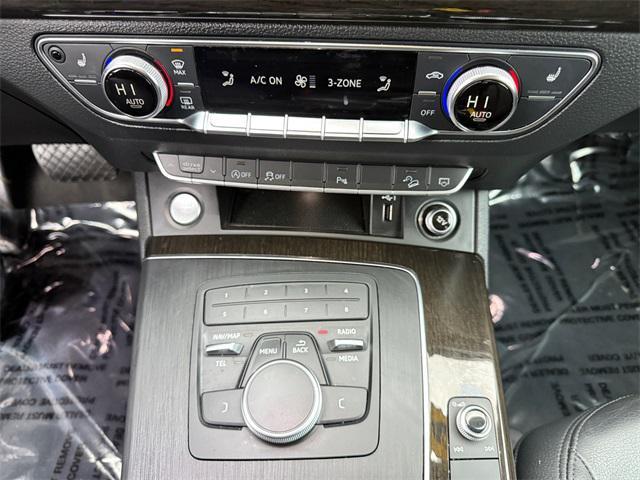 used 2020 Audi Q5 car, priced at $22,890