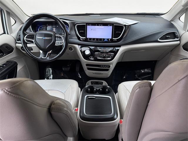 used 2021 Chrysler Pacifica Hybrid car, priced at $24,875