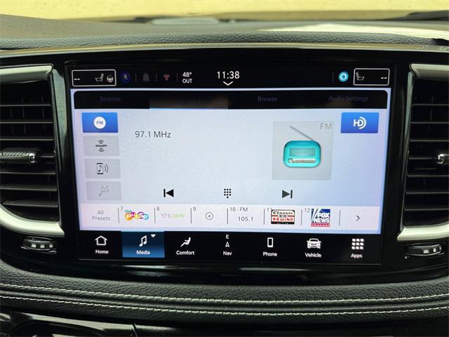 used 2021 Chrysler Pacifica Hybrid car, priced at $24,875