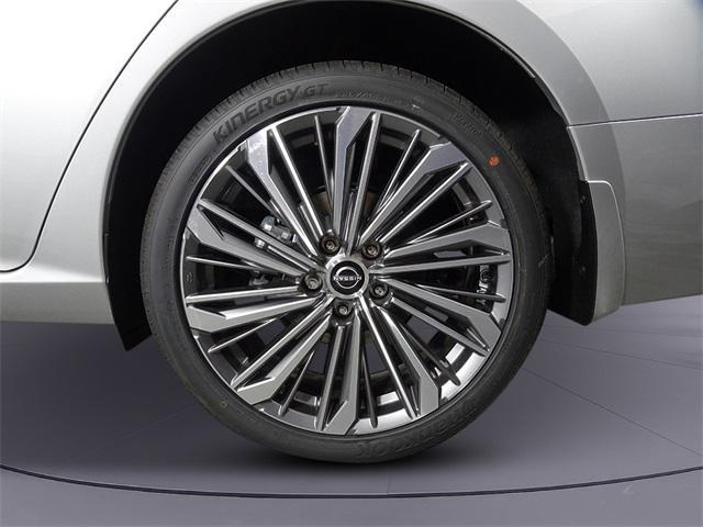 new 2025 Nissan Altima car, priced at $37,350