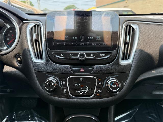 used 2018 Chevrolet Malibu car, priced at $14,998