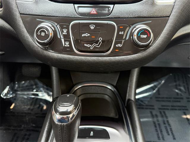 used 2018 Chevrolet Malibu car, priced at $14,998