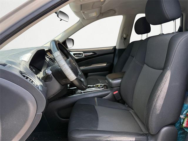 used 2019 Nissan Pathfinder car, priced at $18,996