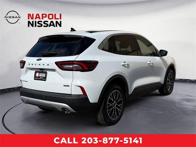 used 2023 Ford Escape car, priced at $25,878