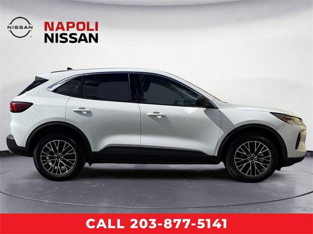 used 2023 Ford Escape car, priced at $25,878