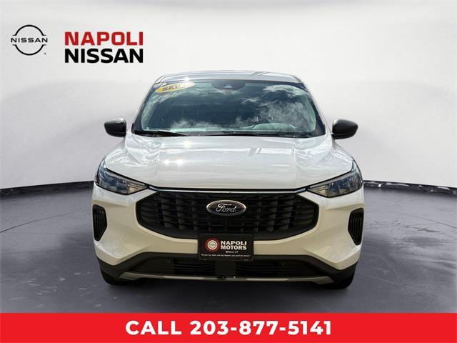 used 2023 Ford Escape car, priced at $25,878