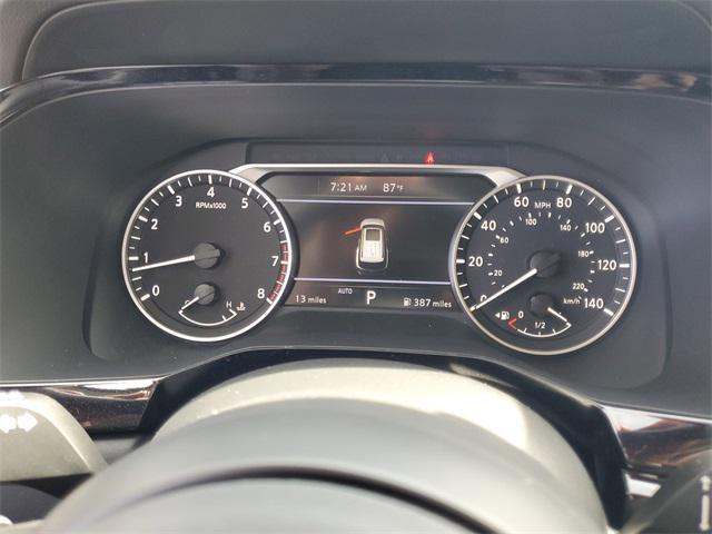 new 2025 Nissan Pathfinder car, priced at $44,825