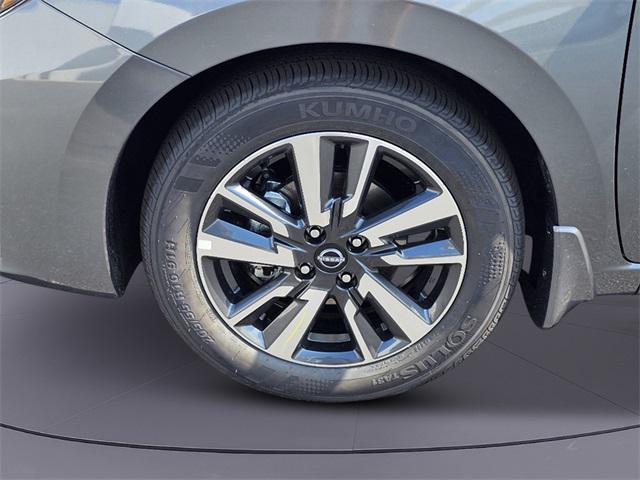 new 2025 Nissan Versa car, priced at $22,875