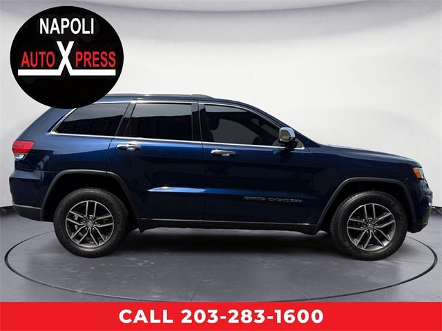 used 2017 Jeep Grand Cherokee car, priced at $12,955