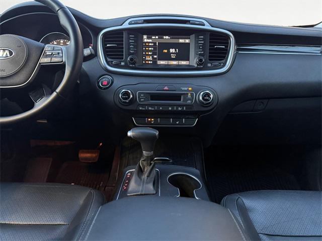 used 2019 Kia Sorento car, priced at $19,366