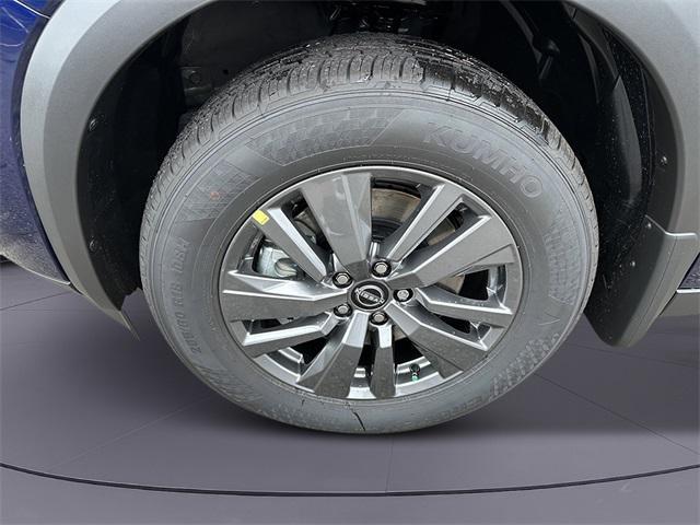 new 2025 Nissan Pathfinder car, priced at $45,890