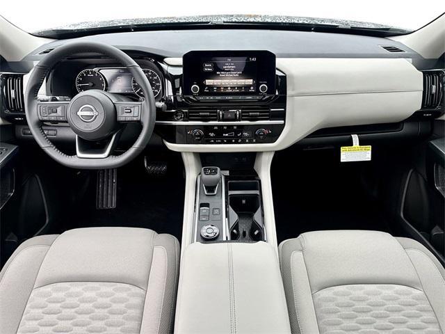 new 2025 Nissan Pathfinder car, priced at $45,890