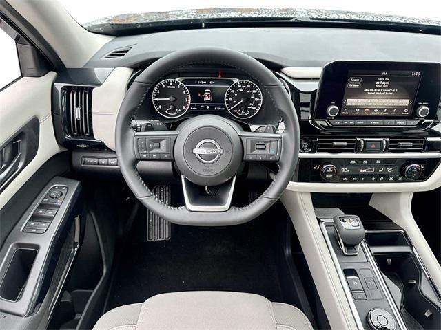 new 2025 Nissan Pathfinder car, priced at $45,890