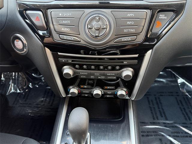 used 2020 Nissan Pathfinder car, priced at $20,896