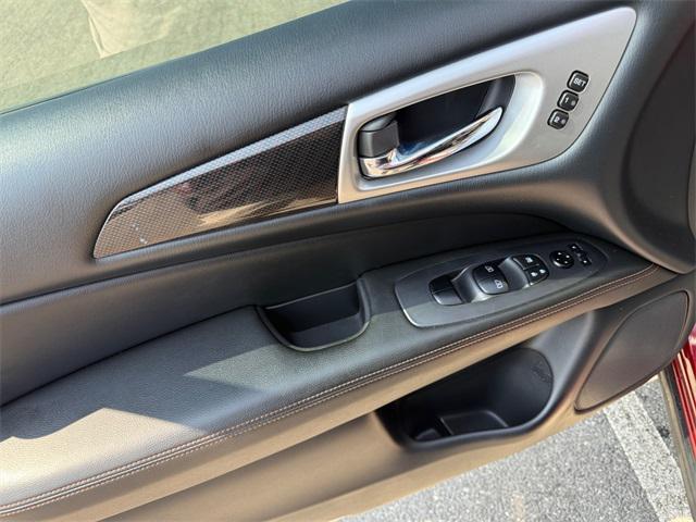 used 2020 Nissan Pathfinder car, priced at $25,998