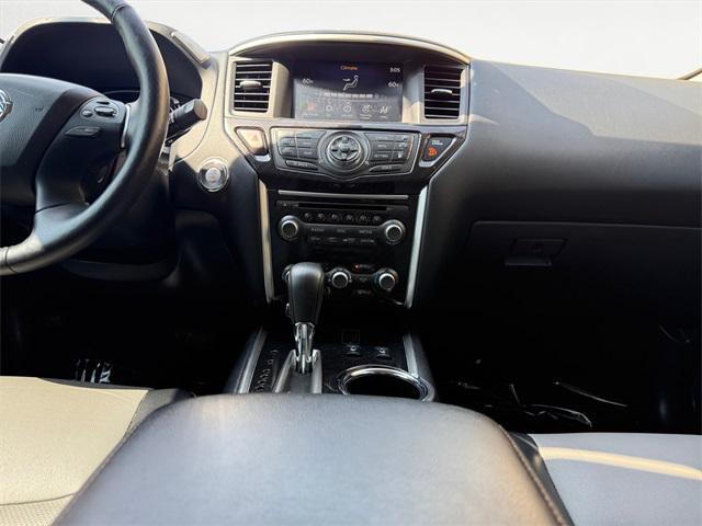 used 2020 Nissan Pathfinder car, priced at $25,998
