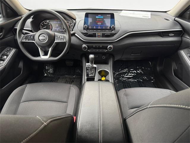 used 2022 Nissan Altima car, priced at $19,998