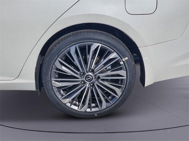 new 2025 Nissan Altima car, priced at $36,285