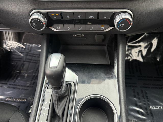 used 2022 Nissan Altima car, priced at $19,998
