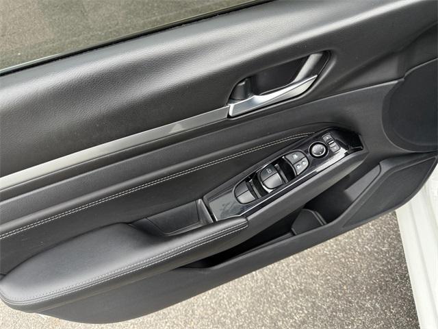 used 2022 Nissan Altima car, priced at $19,998