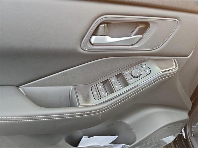 new 2025 Nissan Rogue car, priced at $33,385