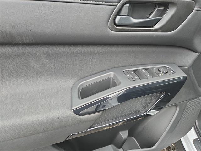 new 2025 Nissan Pathfinder car, priced at $44,225