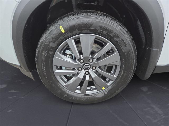 new 2025 Nissan Pathfinder car, priced at $44,225