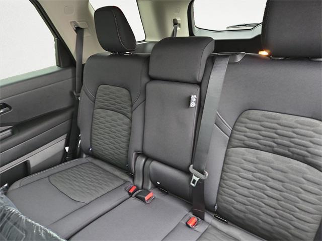 new 2025 Nissan Pathfinder car, priced at $44,225