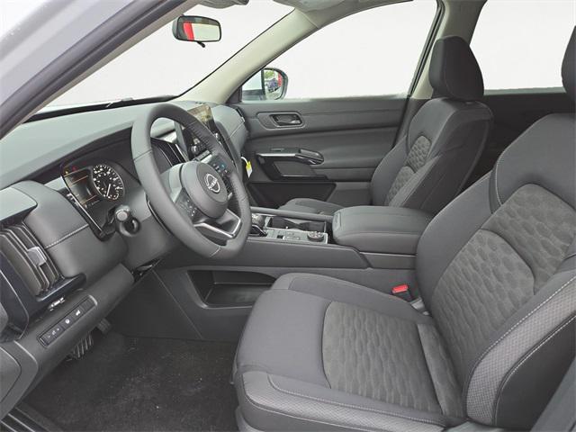 new 2025 Nissan Pathfinder car, priced at $44,225