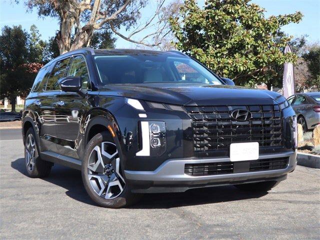 used 2024 Hyundai Palisade car, priced at $39,990