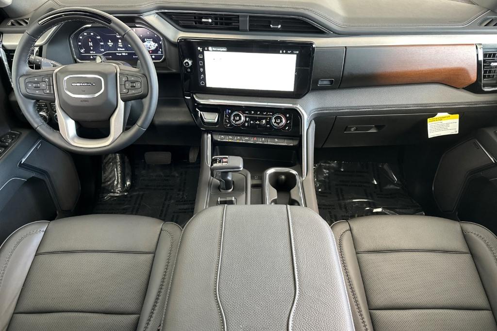 new 2025 GMC Sierra 1500 car