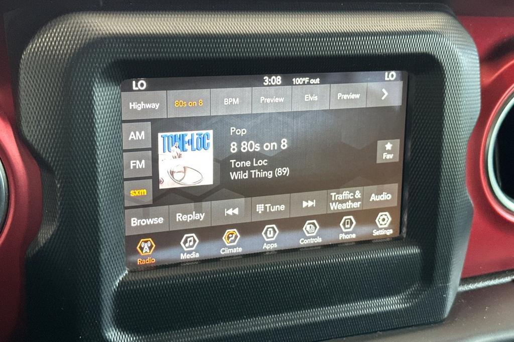 used 2021 Jeep Wrangler Unlimited car, priced at $31,399