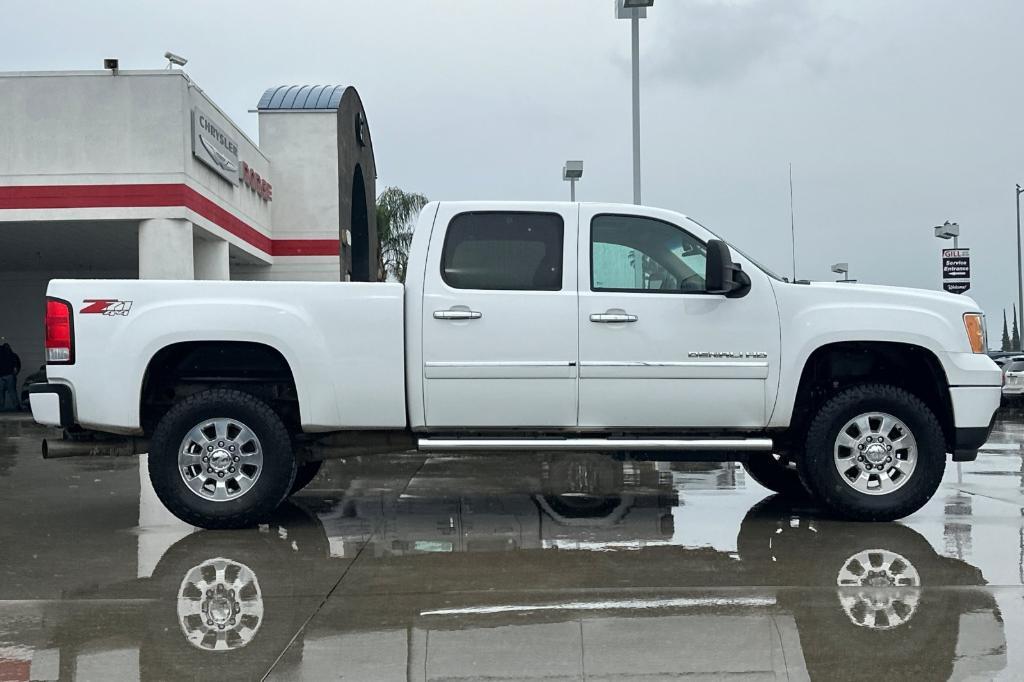 used 2014 GMC Sierra 2500 car, priced at $28,980